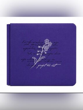 Creative Memories 7X7 “Forget Me Not” Triumph Album
